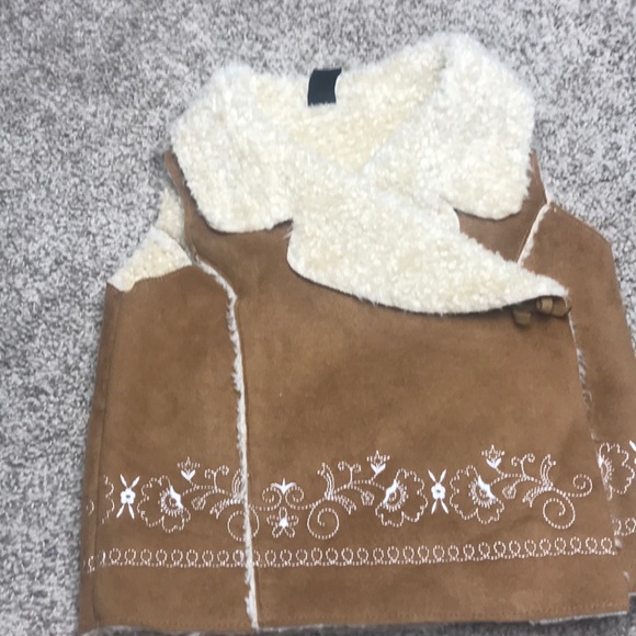 Baby Gap Vest - Picture 4 of 13